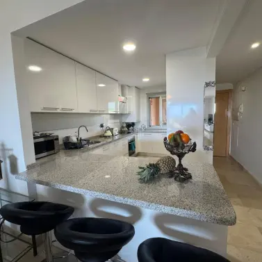 Venta de apartamento en planta baja en Estepona