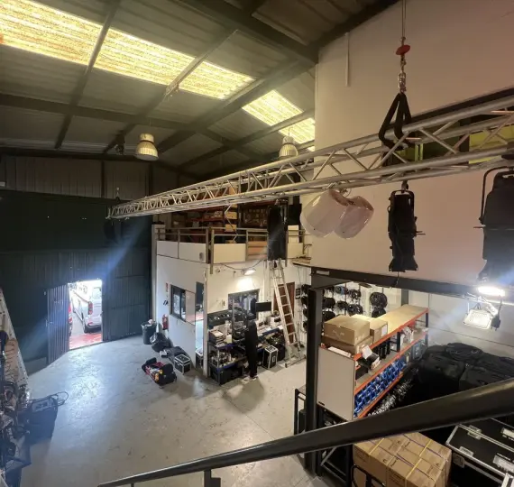 Storage room R5228746