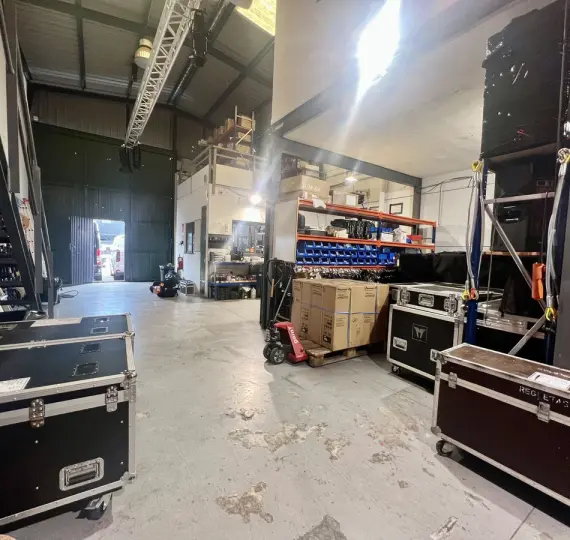 Storage room R5228746