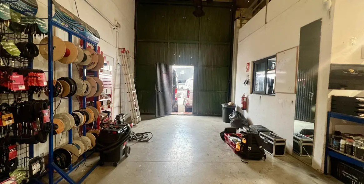 Sale of storage room in Marbella 8