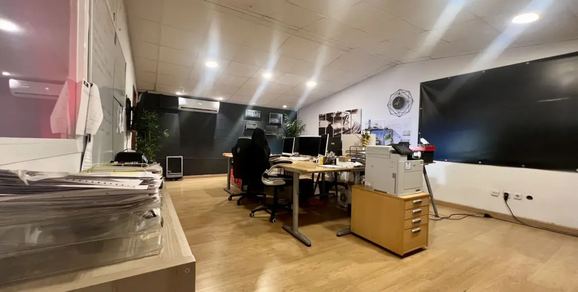 Sale of storage room in Marbella 10