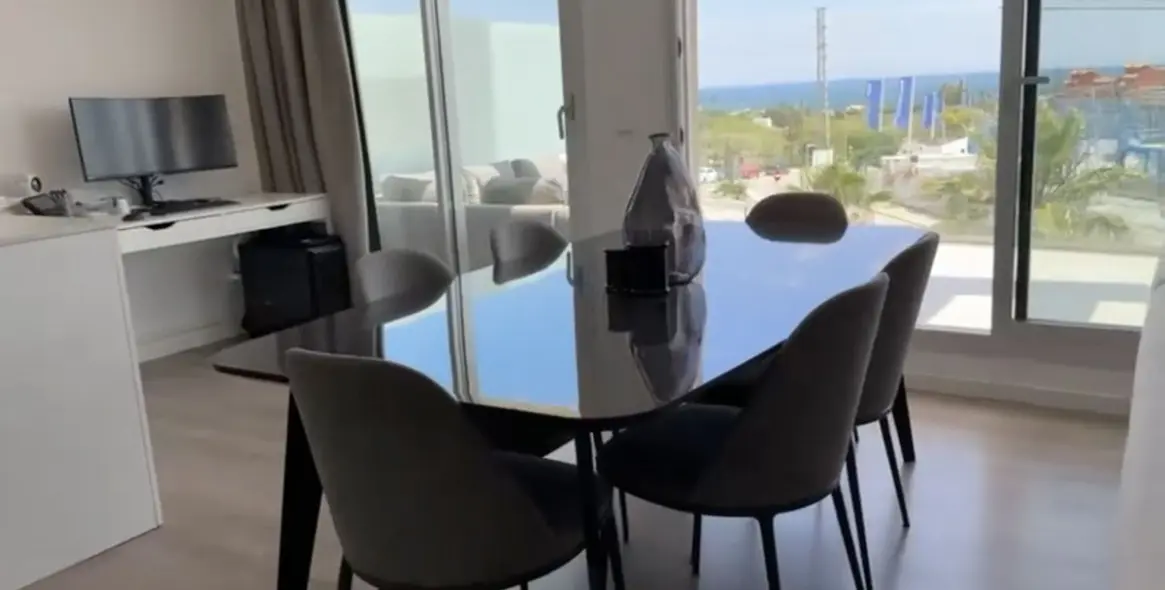 Sale of restaurant in Marbella 1