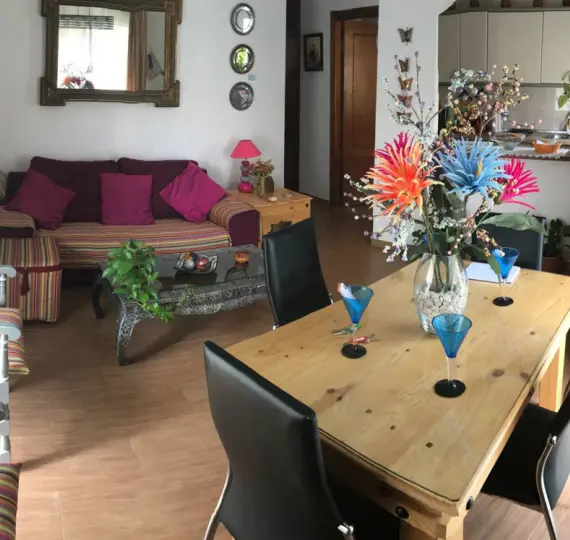 Apartamento en planta media R4792591