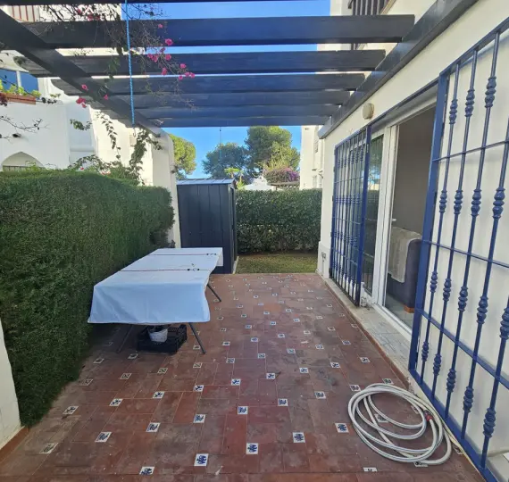 Sale of ground floor apartment in Calahonda