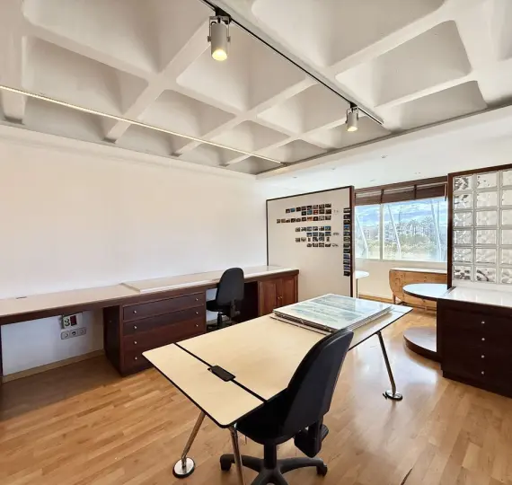 Продажа офиса в Puerto Banús