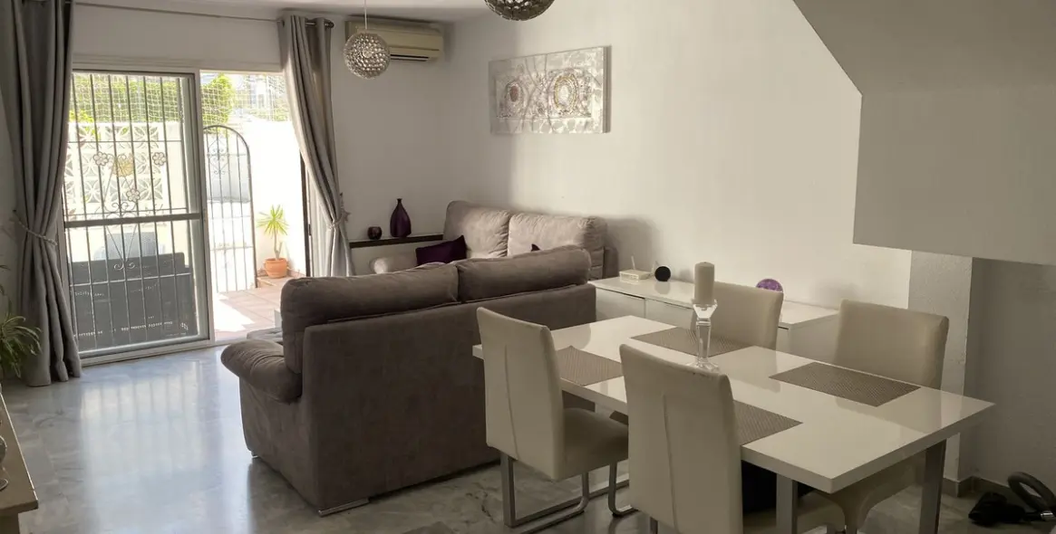 Sale of townhouse in Mijas 2