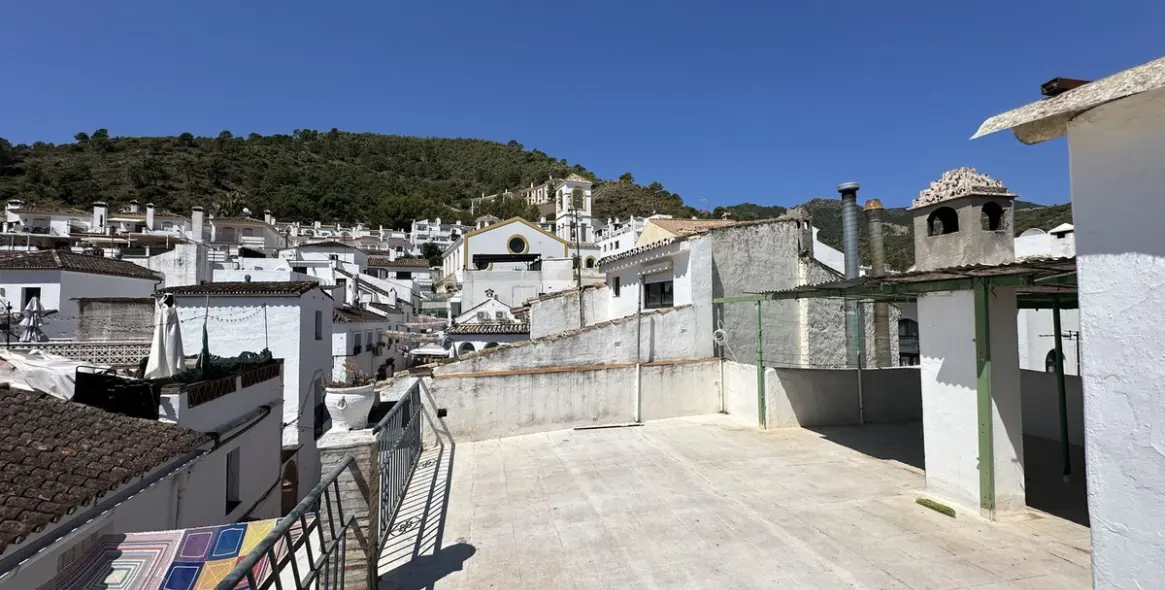 Sale of semi-detached house in Benahavís 9