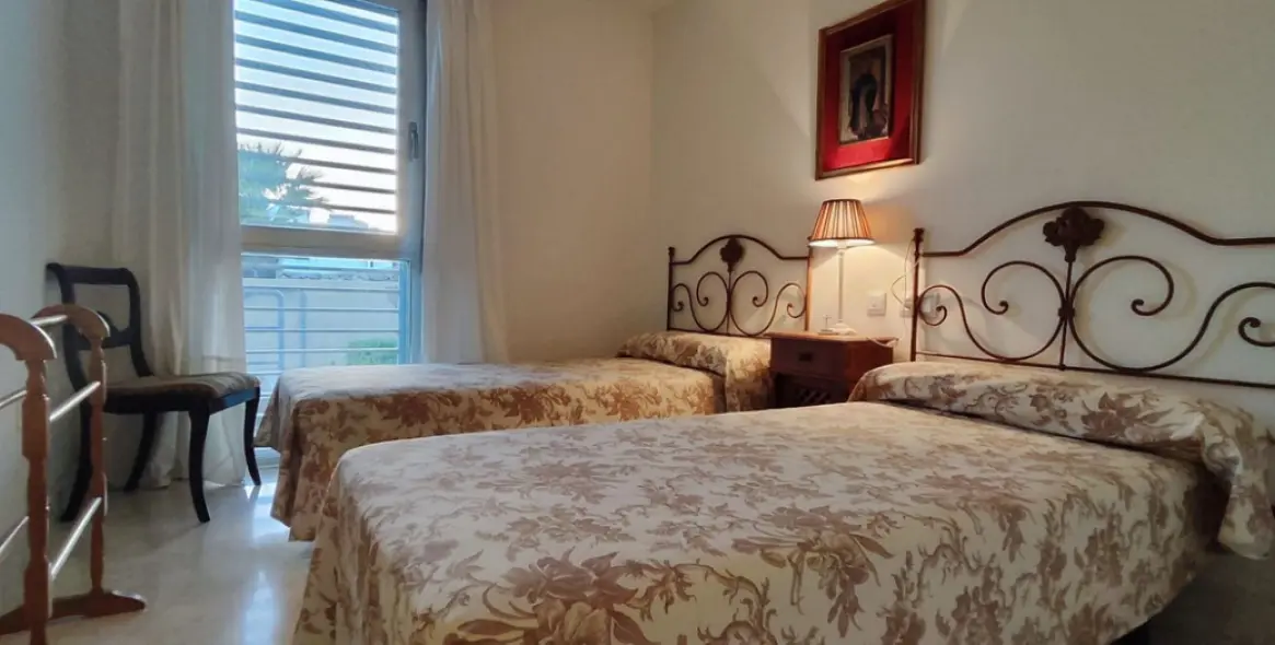 Продажа апартаментов на первом этаже в Punta Chullera 4