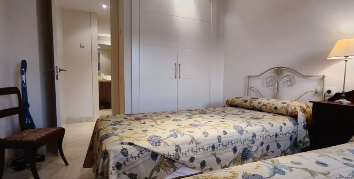 Продажа апартаментов на первом этаже в Punta Chullera 6