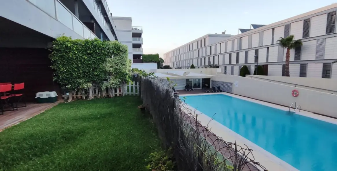 Продажа апартаментов на первом этаже в Punta Chullera 9