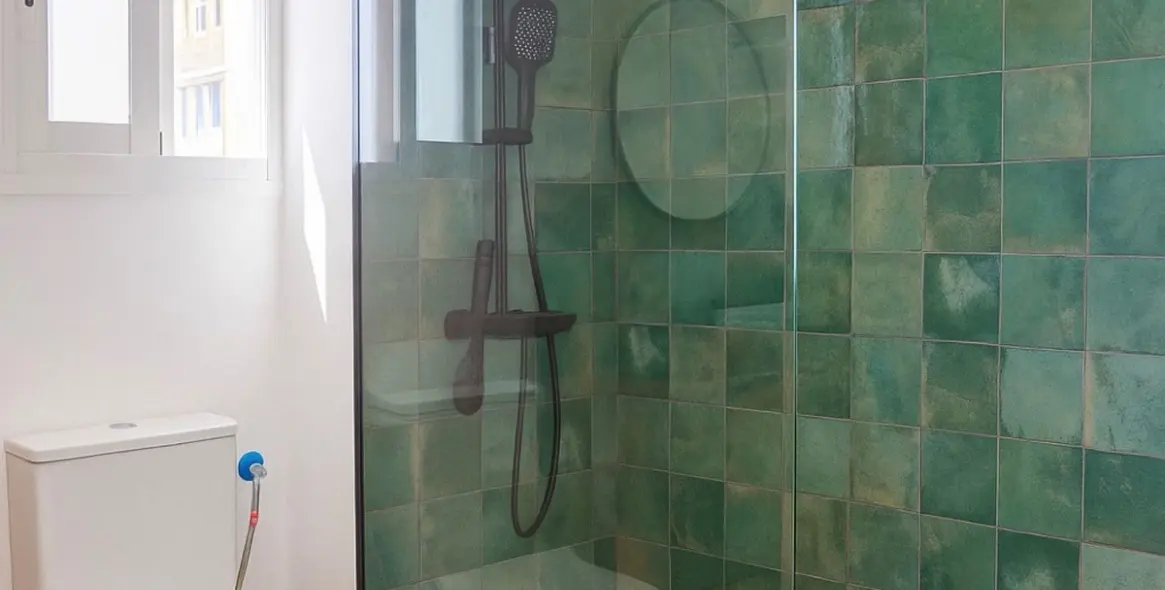 Sale of middle floor apartment in Selwo 13