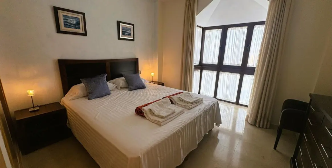 Sale of penthouse in Casares Playa 13