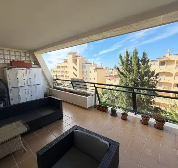 Продажа апартаментов на первом этаже в Torrequebrada