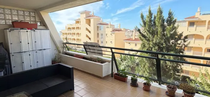 Продажа апартаментов на первом этаже в Torrequebrada 2