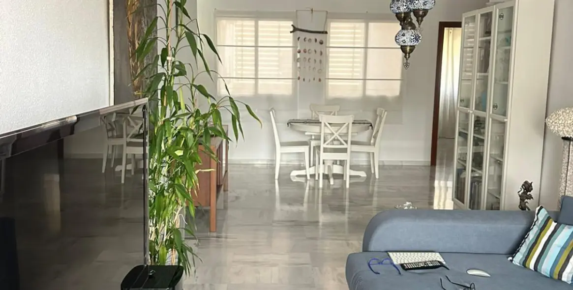 Продажа апартаментов на первом этаже в Torrequebrada 10