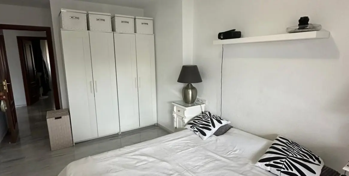 Venta de apartamento en planta baja en Torrequebrada 23