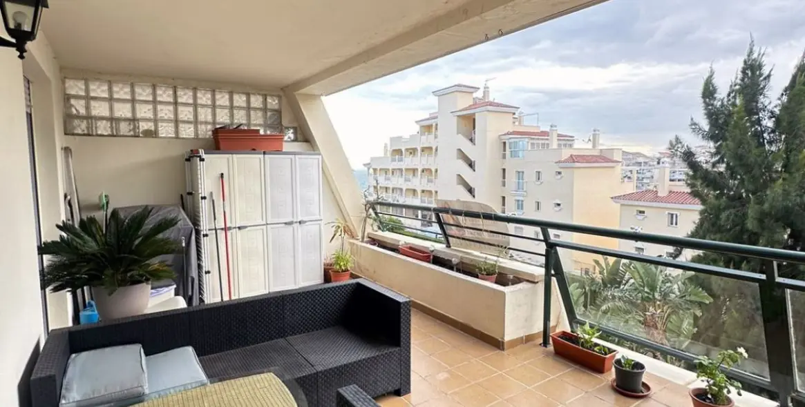 Venta de apartamento en planta baja en Torrequebrada 30