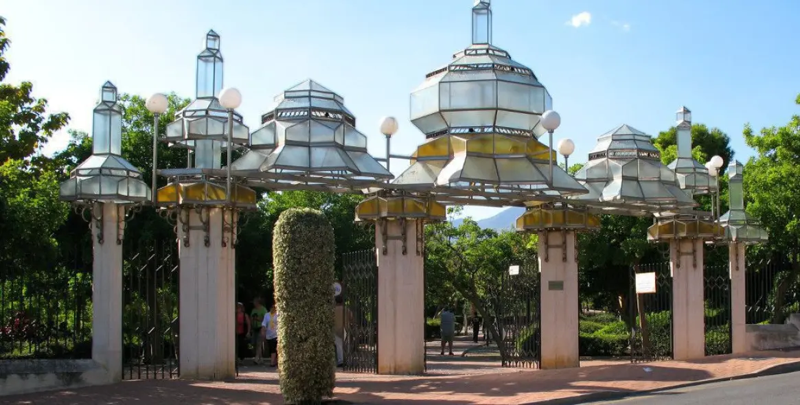 Venta de apartamento en planta baja en Torrequebrada 40