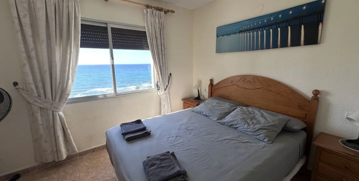 Sale of middle floor apartment in Mijas 3