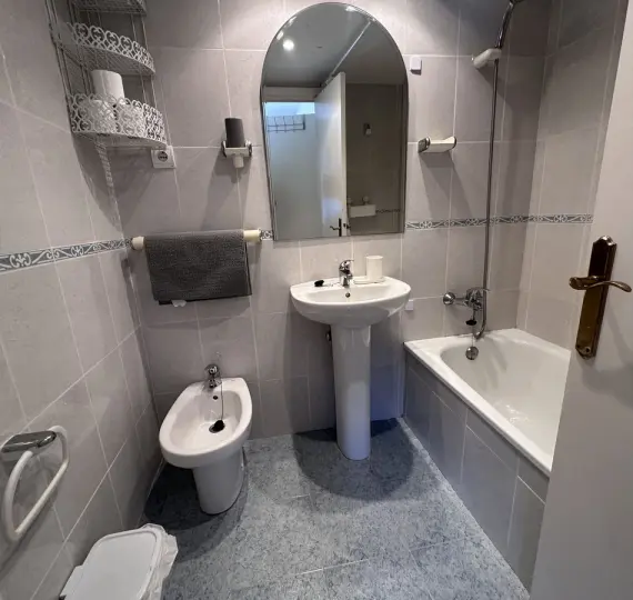 Продажа апартаментов на среднем этаже в Mijas