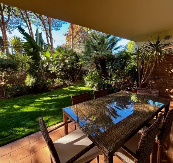 Sale of ground floor apartment in Riviera del Sol