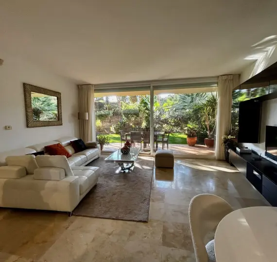 Sale of ground floor apartment in Riviera del Sol