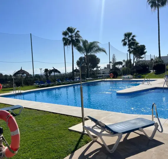 Venta de apartamento en planta baja en Aloha