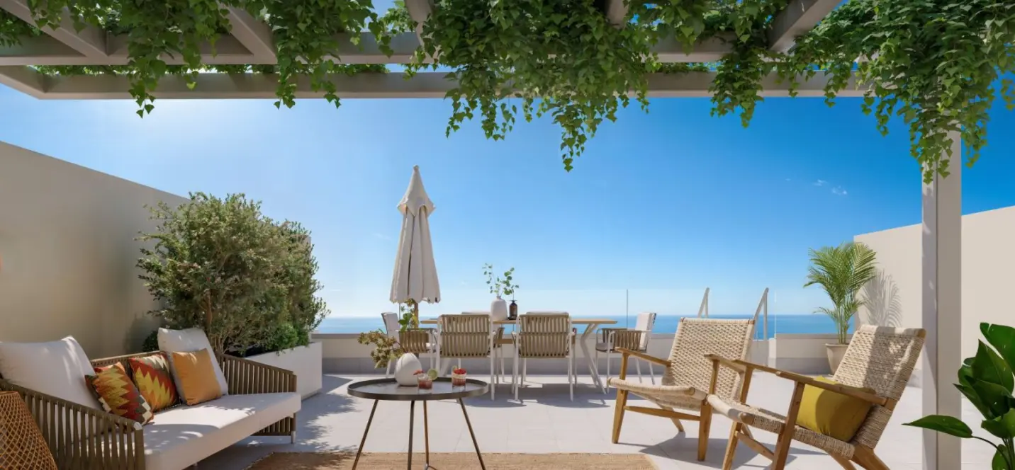 Sale of ground floor apartment in Benalmadena 2