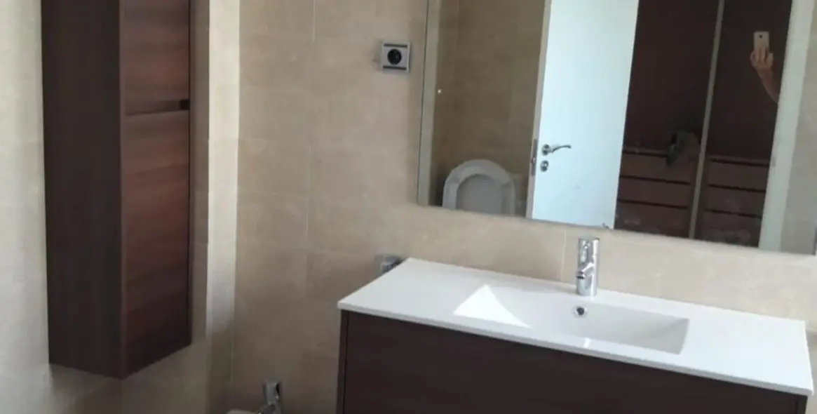 Sale of middle floor apartment in Cerros del Aguila 22