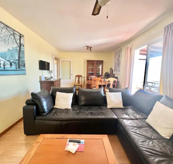 Sale of penthouse in Las Lagunas