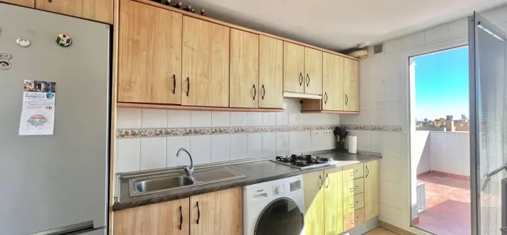 Sale of penthouse in Las Lagunas 3