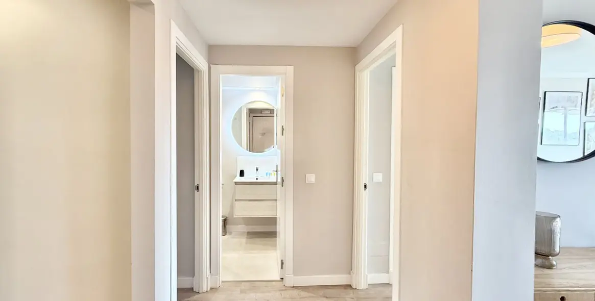 Продажа апартаментов на среднем этаже в Benahavís 9