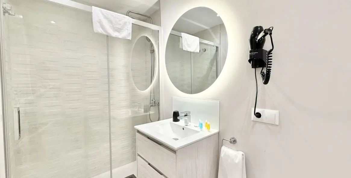 Продажа апартаментов на среднем этаже в Benahavís 19