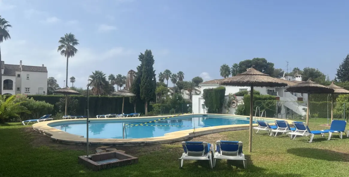 Продажа апартаментов на первом этаже в El Paraiso 1