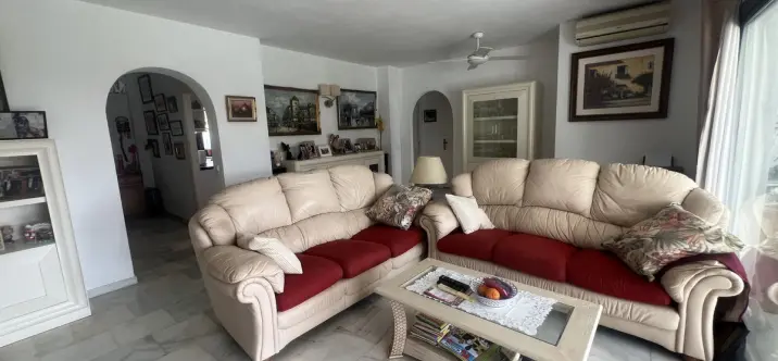 Venta de apartamento en planta baja en El Paraiso 3