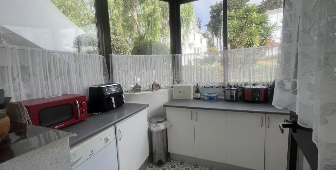 Продажа апартаментов на первом этаже в El Paraiso 8