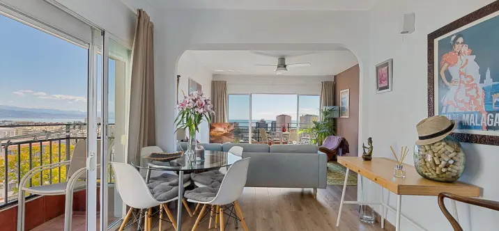 Venta de apartamento en planta media en Torremolinos 1