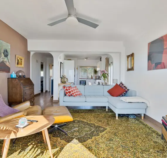 Venta de apartamento en planta media en Torremolinos