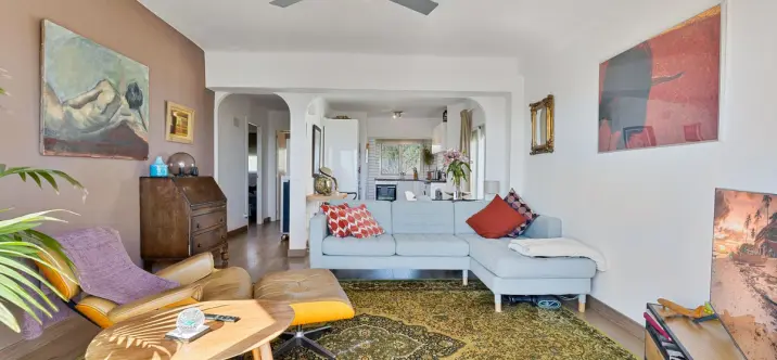 Venta de apartamento en planta media en Torremolinos 4