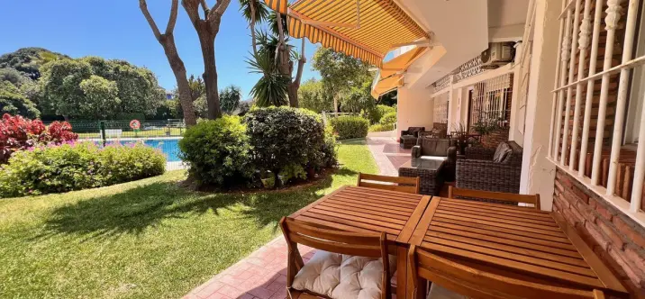 Sale of ground floor apartment in Marbesa 0