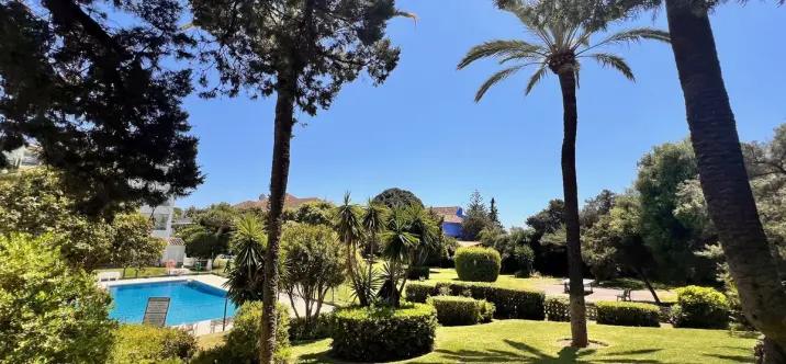 Sale of ground floor apartment in Marbesa 1