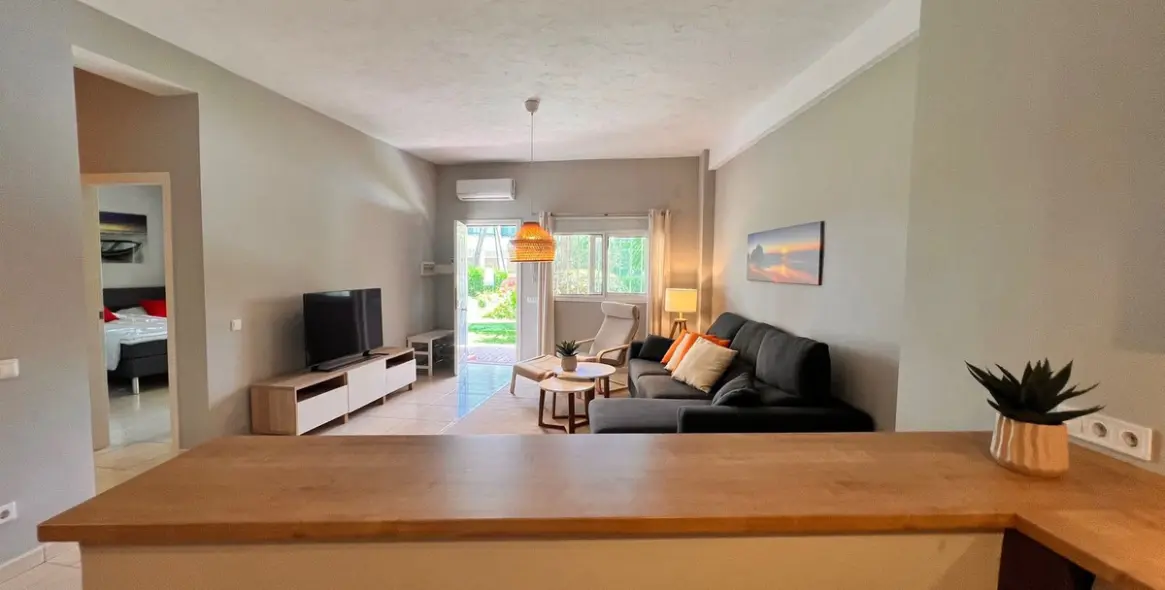 Sale of ground floor apartment in Marbesa 11