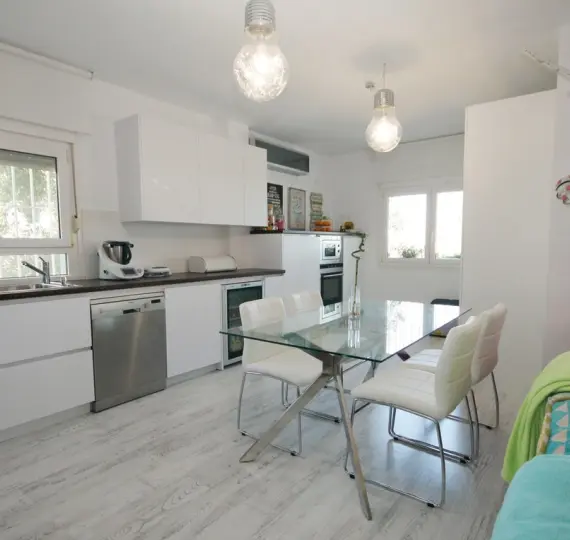 Sale of ground floor apartment in La Mairena