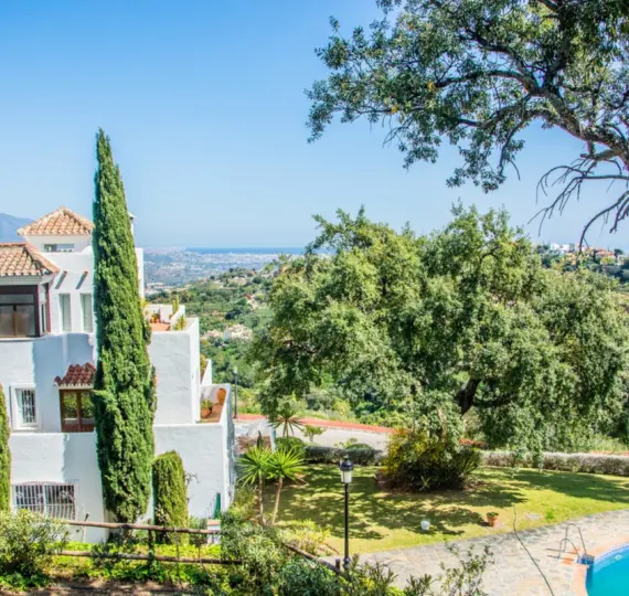 Sale of ground floor apartment in La Mairena