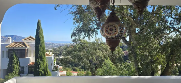 Продажа апартаментов на первом этаже в La Mairena 0