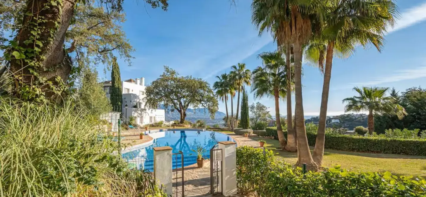 Sale of ground floor apartment in La Mairena 0