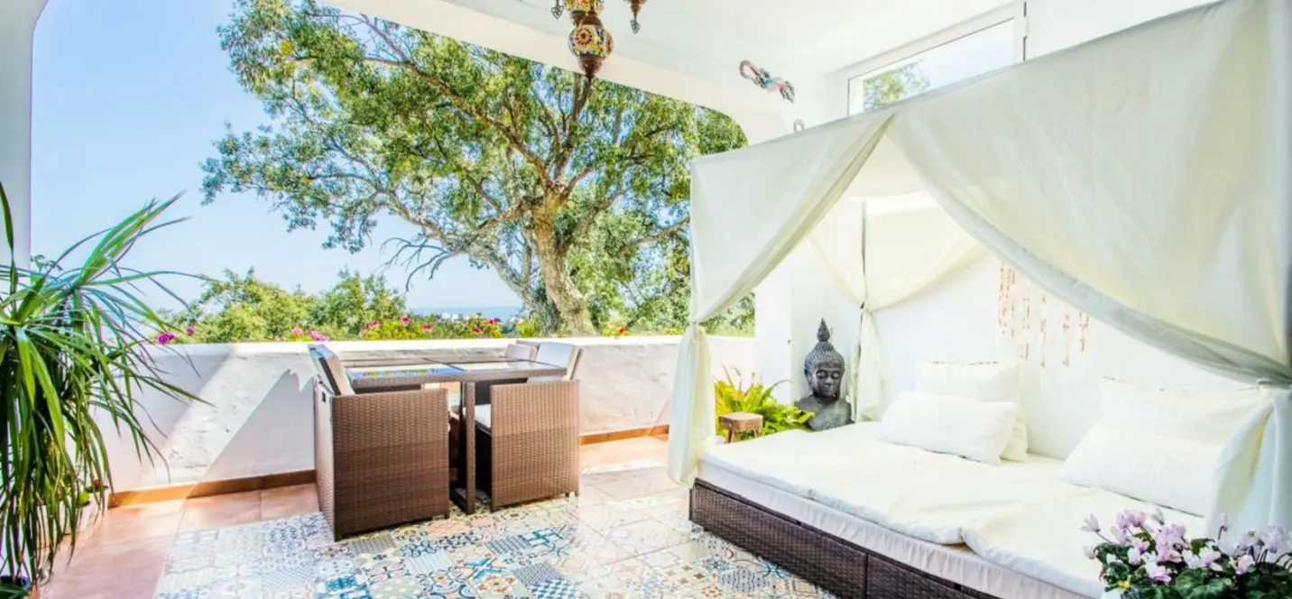 Sale of ground floor apartment in La Mairena 4