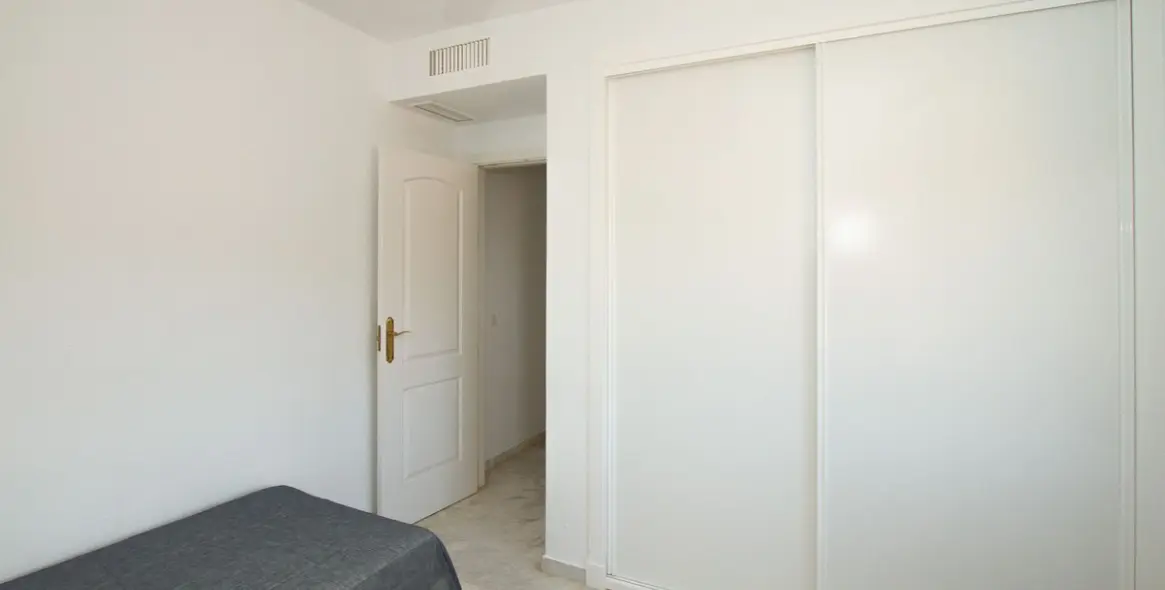 Sale of penthouse in Reserva de Marbella 13