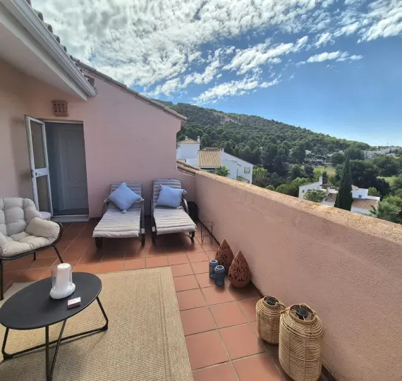 Venta de ático dúplex en Alhaurin Golf