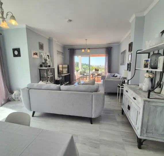 Venta de ático dúplex en Alhaurin Golf